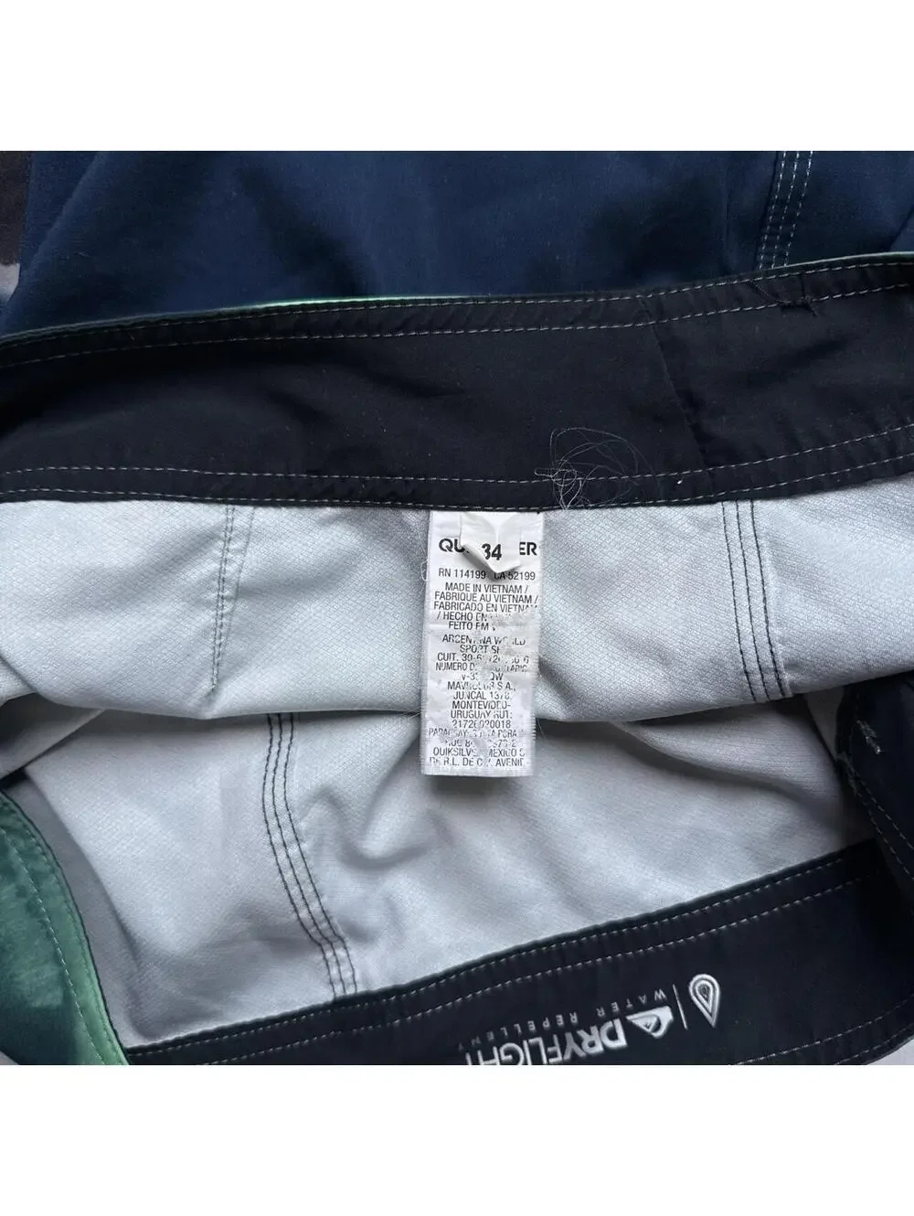 Y2K Volcom 00s Board Surf Green shorts